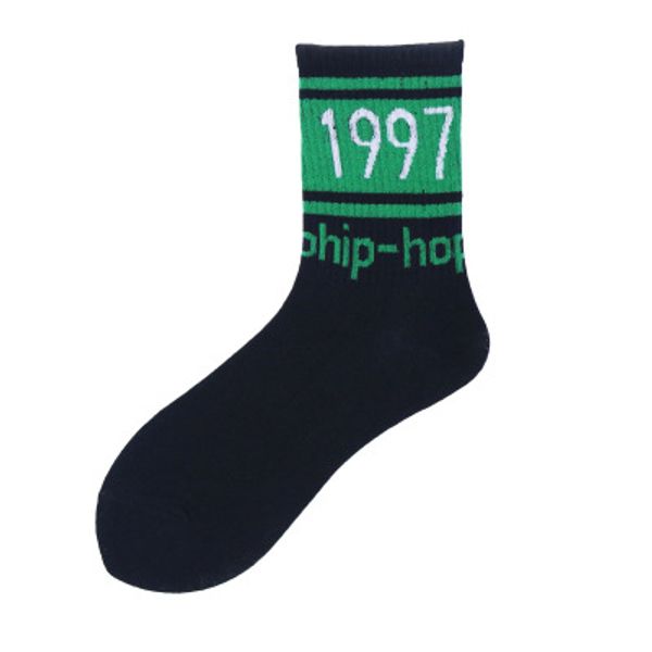 

men's designer socks popular street maple leaf mid-tube stockings qiu dong pure cotton hip-hop sports basketball socks sale, Black