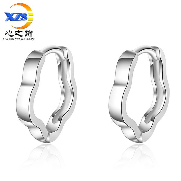 

personality temperament ear buckle womens simple korean plum earrings sense of design niche cold-style earrings hoop earrings, Golden