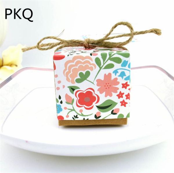 

50pcs/lot small gift box square candy boxes wedding party favor box jewelry/boutique packaging 5x5x5cm