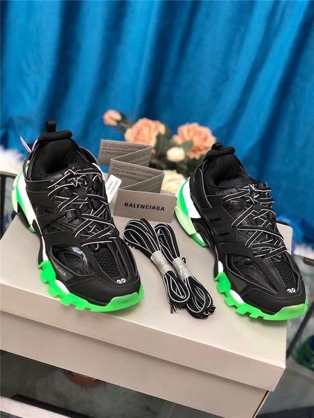 

original 1: 1 luxury fashion platform men and women shoes wild vintage track3.0 running shoes casual sneakers 21, Black
