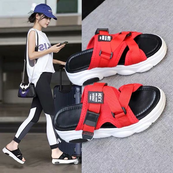 

cool slippers female summer 2019 word drag sandals cake outside wearing flat and thick bottom casual fashion beach slippers female tide, Black