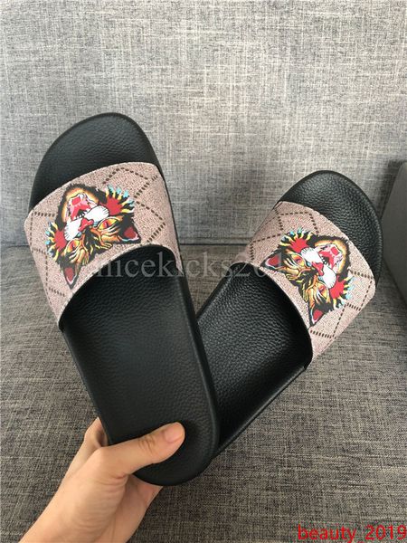 

luxury designer mens womens summer sandals beach slide luxury slippers ladies sandali firmati da donna shoes print leather flowers bee 36-46