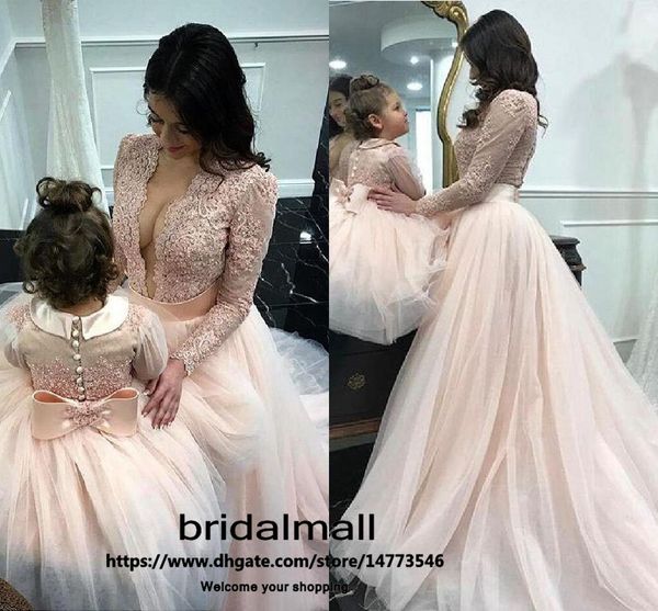 Discount 2020 Modest V Neck Long Sleeve Wedding Dresses Dusty Pink