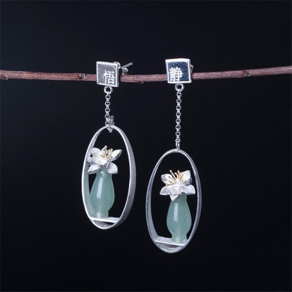 Natürliche handgefertigte Jade-Schnitzblumen-Ohrringe für Frauen, authentischer 925er-Sterlingsilber, asymmetrischer chinesischer Buchstabe, langer baumelnder Ohrring