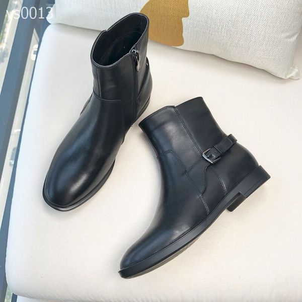

2019 autumn and winter new leather flat boots women's handsome buckle with zip women's short boots motorcycle boot, Black