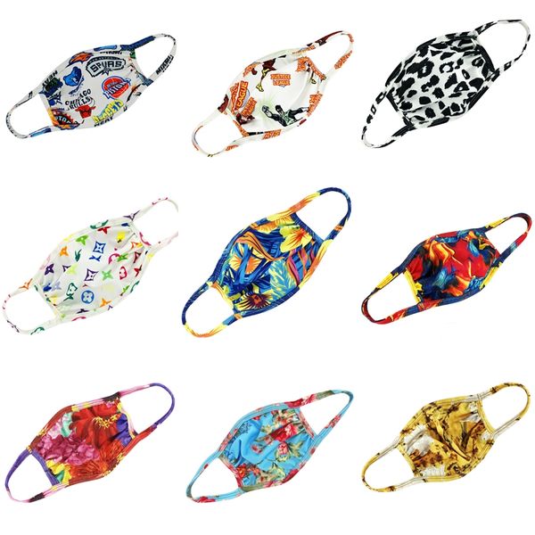 

7halloween masquerade party bilateral flower venice half face mask wear resistant mask fashion designer printed face masks #555, Black