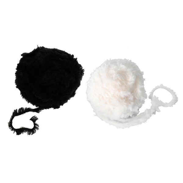 

2 skeins polyester chunky yarn crochet kniting thread, Black;white