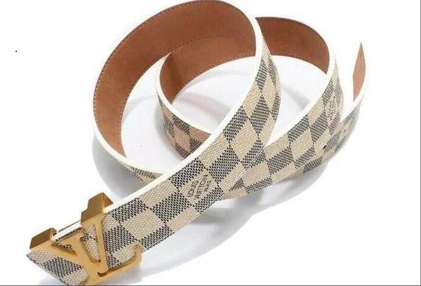 

2019 Louis Vuitton Ремни для мужская змея натуральная кожа бизнес ремни женщины Большой золотой пряжкой с оригинальной коробке черный B1113