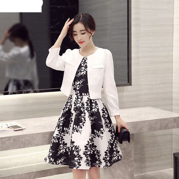 

spring fashion black and white contrast color leaf print dress and slim fit short blazer terno feminino suit women