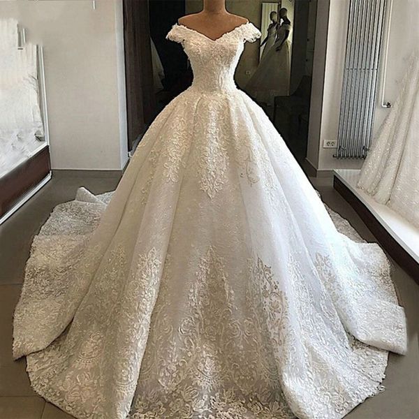 

fashion elegant wedding dresses off shoulder lace appliques sweep train bridal gowns ruffles custom made formal wedding gowns ing, White