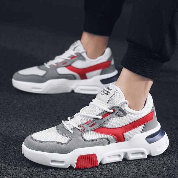 new trending sports shoes