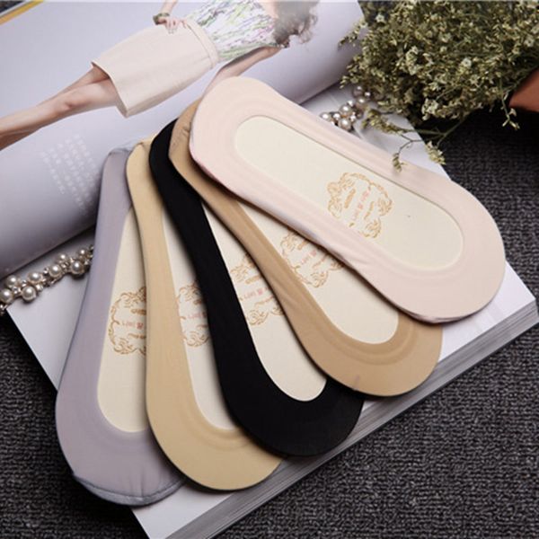 

womens designer invisible socks delicacy rose pattern skid resistance silicone socks ice silk lace womens socks, Black;white
