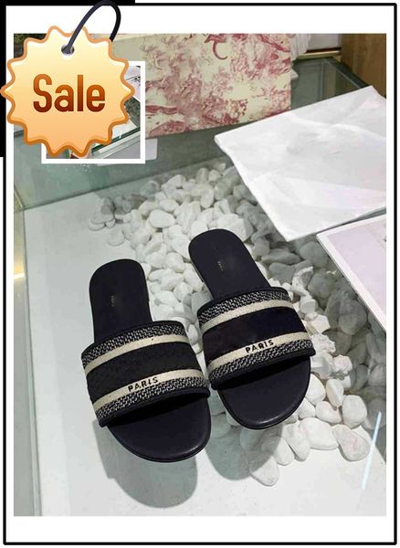 

new dazzle цветы женщины сандалии конструктора плоские тапочки вышивка сандал цветочные brocade трусы полосатый бич причинная трусы, Black