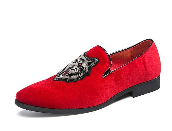 

2019 fashion men loafers handmade dress moccasins big size 38-45 red black party wedding shoes pointed toe before men flats axx955