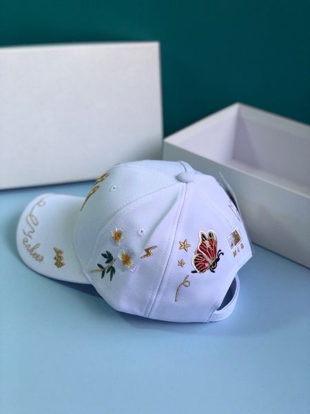 

Embroidered baseball cap designer scarf bucket hat hats baseball cap women luxury designer scarves silk head scarf 2020 new
