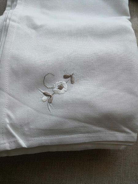 

wholesale lot white flower cotton napkin set with hand crochet frill 40*40cm