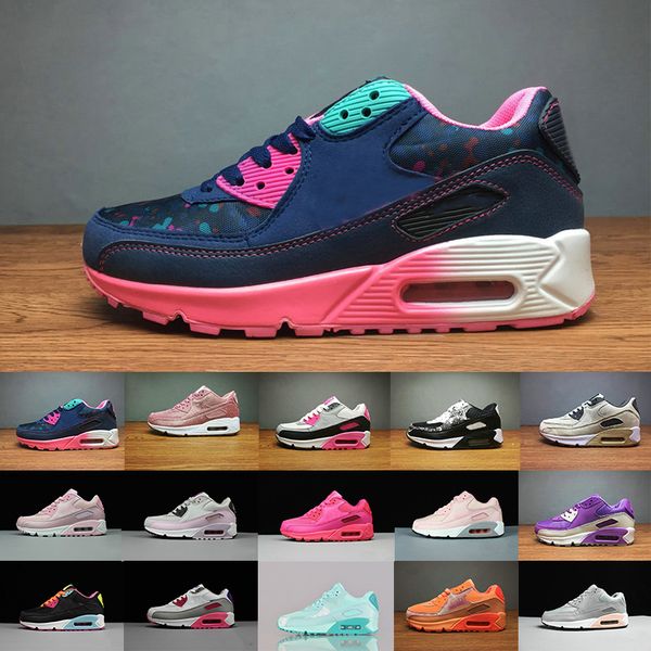

2019 new black white desert designer sneakers classic 90 mens running shoes for women sports men trainers brand 90s chaussures size 12