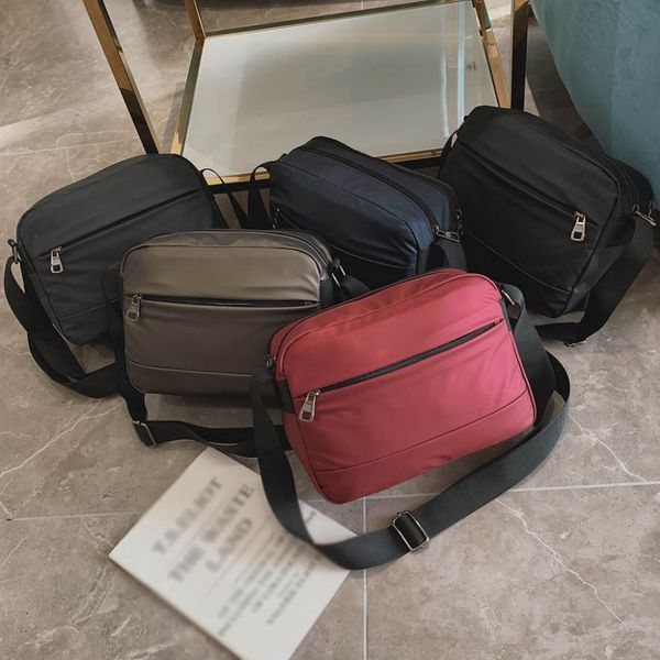 

nylon waterproof cross body bags women solid color large capacity shoulder bag 2019 new big capacity messenger bag handbags a1