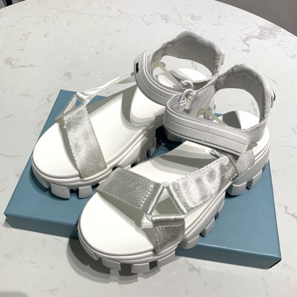 

кожа pu 4cm платформы женщины моды сандалии леди классический тапочки 2 цвета высокое качество, Black