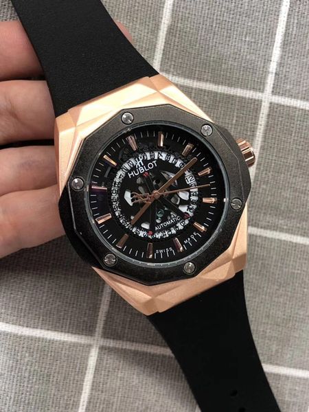 

Selling Best Prices Quality Men's Quartz Watches Luxury Brand Watch For Man Fashion Casual Dress Quartz Watch Men Sports Wristwatches