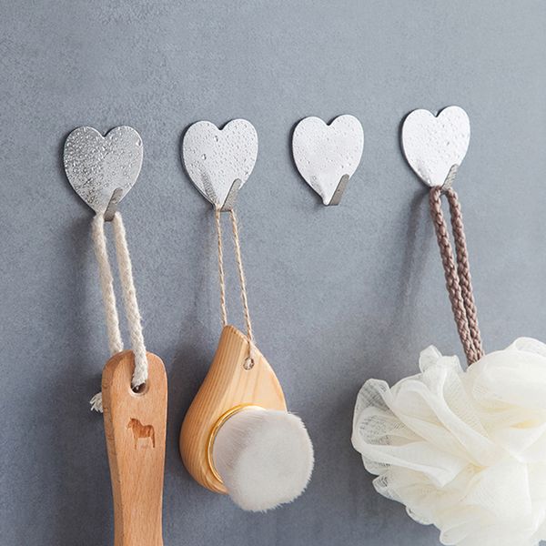 

10 pieces personality heart shape stainless steel multi-purpose hooks silver girls bedroom bathroom bath ball umbrella hook