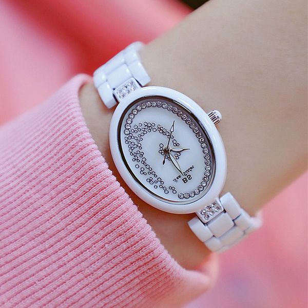 

new black white strap oval oval digital rhinestone dial ladies watch gift fashion & casual chronograph, Slivery;brown