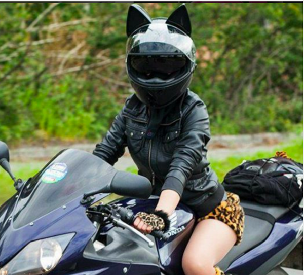 

black color full face motorcycle street helmet women and man cute cat helmet with ears cute cat riding