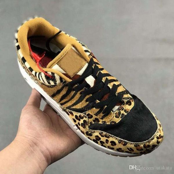 

1 dlx atmos leopard grain yellow black red running shoes for women mens trainers 1s sports sneakers size 36-45