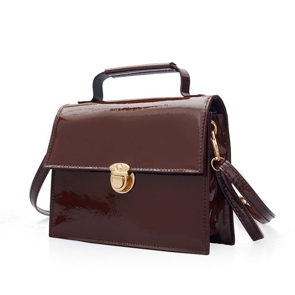 

retro fashion women designer handbags 2018 quality pu leather handbags bright patent leather lock shoulder bag portable tote bag