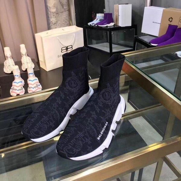 

size 34-45 with original box of r luxury casual shoes, printed fashion knitted socks boots speed clear sole casual sneakers,cc