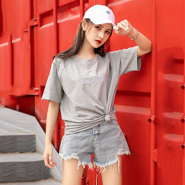 

к 2020 году новые женские летние с коротким рукавом t-рубашка женская вышивка письмо свободные короткими рукавами футболки диких приток заво, White