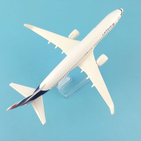 

16cm latam airlines metal diecast aircraft model ,airbus airplane model kids toys plane children new year/birthday/collections