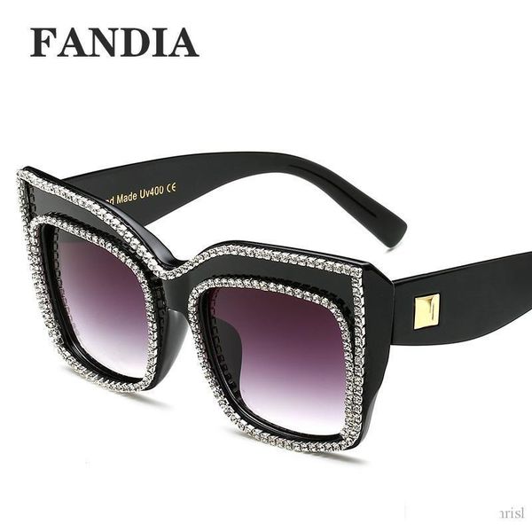 

fashion luxury rhinestone sunglasses women brand designer carved diamond sun glasses for ladies female pchromic wholesale, White;black