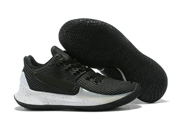 

kyrie low 2 mr. krabs sandy cheeks gets crimson blue hero basketball shoes for mens sponge irving 2 2s squidward sneakers size us 7-12