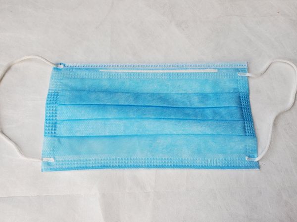 

в наличии нетканая одноразовая маска для лица с эластичным ушным вкладышем 3 слоя маски для лица бесплатная доставка dhl