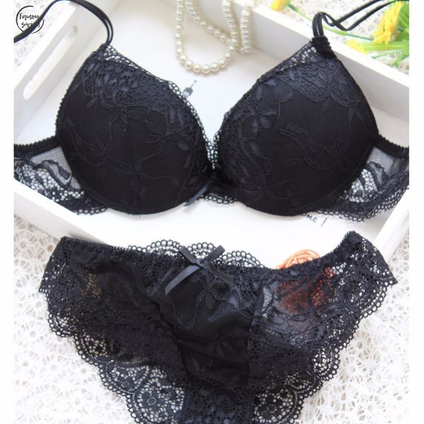 

качество sexy вышивка кружева цветочные женское нижнее белье нижнее белье push up bra set panty женщины хорошее качество перевозка груза пад, Red;black