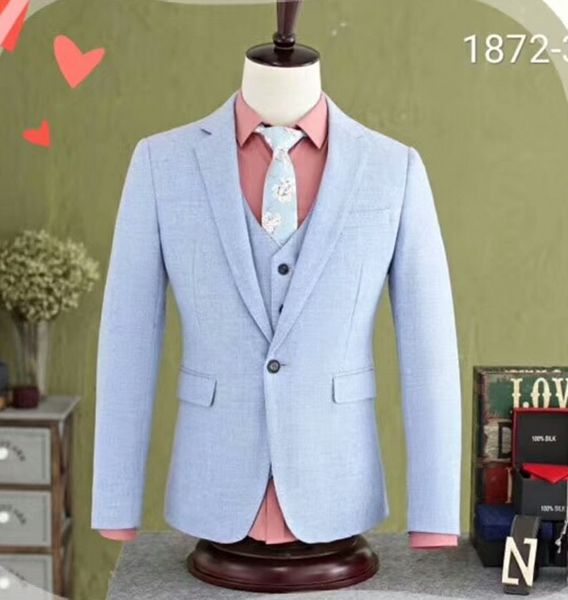 Maßgeschneiderte himmelblaue Bräutigam-Smokings, beliebtes Hochzeitskleid der Trauzeugen für Herren, ausgezeichneter Herren-Jacken-Blazer, 3-teiliger Anzug (Jacke + Hose + Weste + Krawatte) 681