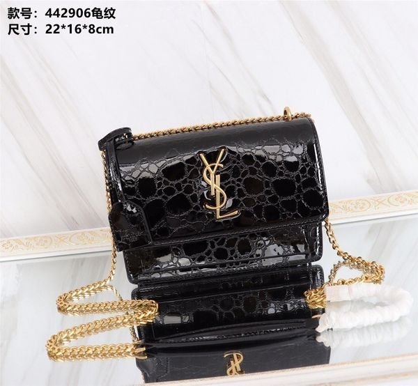 

2019 new classic lacquered chain shoulder bag casual fashion,442906, Black