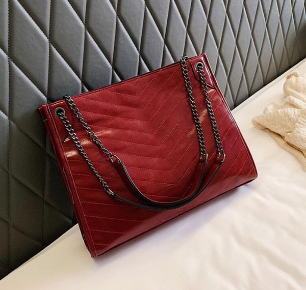 

designer handbag chain shoulder messenger bag chain crossbody bags simple retro hand bill shoulder bag fashion female big tote bags/4