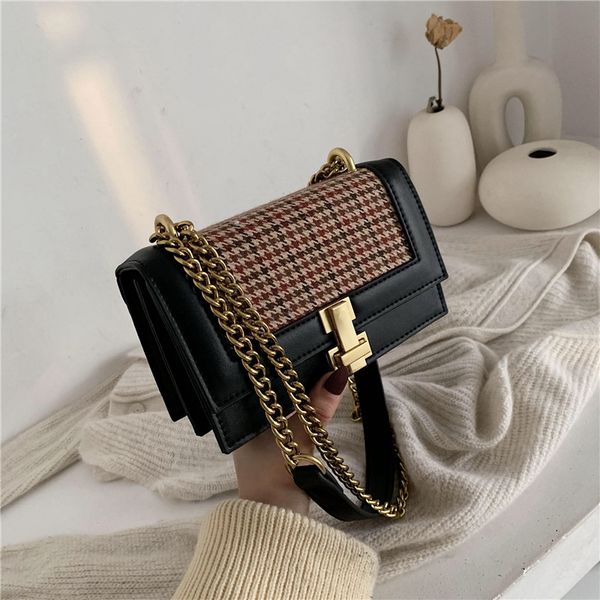 

high-end female bag 2020 new korean version of the trend of fashion chain texture small square bag wild shoulder messenger