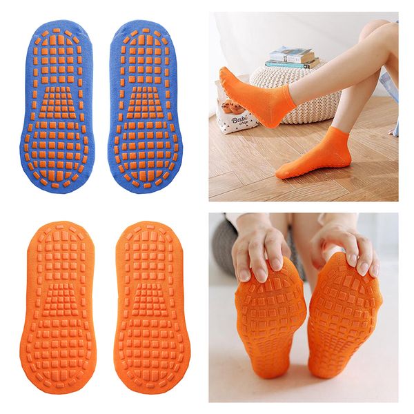 

2 pairs non slip grip socks anti skid ankle socks teens adults anti-slip yoga barre ballet fitness trampoline dance grip socks, Black;white