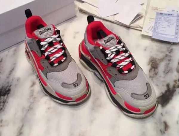 

2020 тройной мужчин женщин моды роскошные дизайнерские туфли на платформе кроссовки черные разводили белый красный серый мужской тренер случ, Black