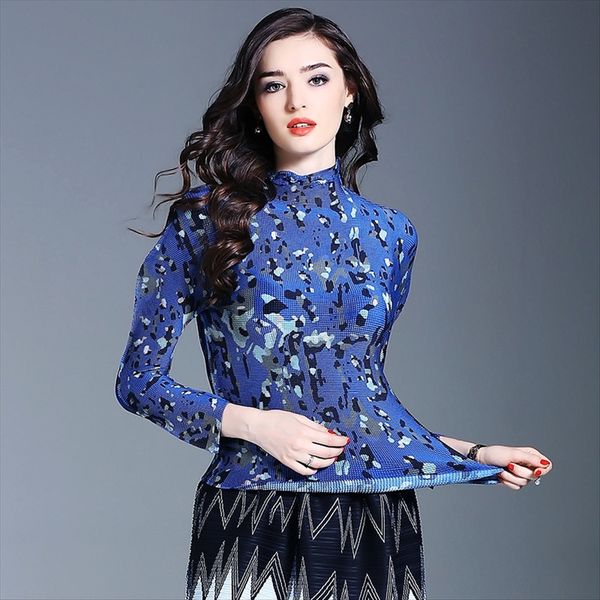 

casual printing women's three-house folded high collar contrast t- color t-shirt long-sleeved base shirt, White