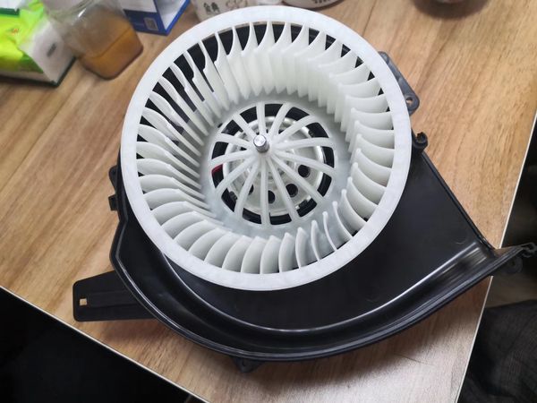 HVAC Isıtıcı Blower fan motoru için VW Polo 2003-2010 Audi A1, A2 OEM 6R1819015 6Q1819015