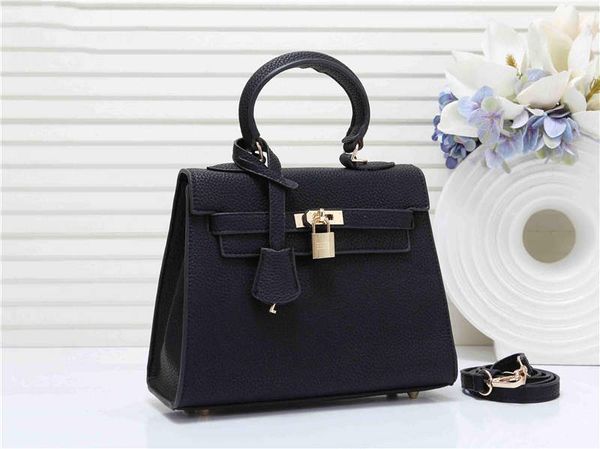 

designer luxury handbags purses women fashion versatile shoulder bag atmospheric classic handbag tote bags slung across one shoulder