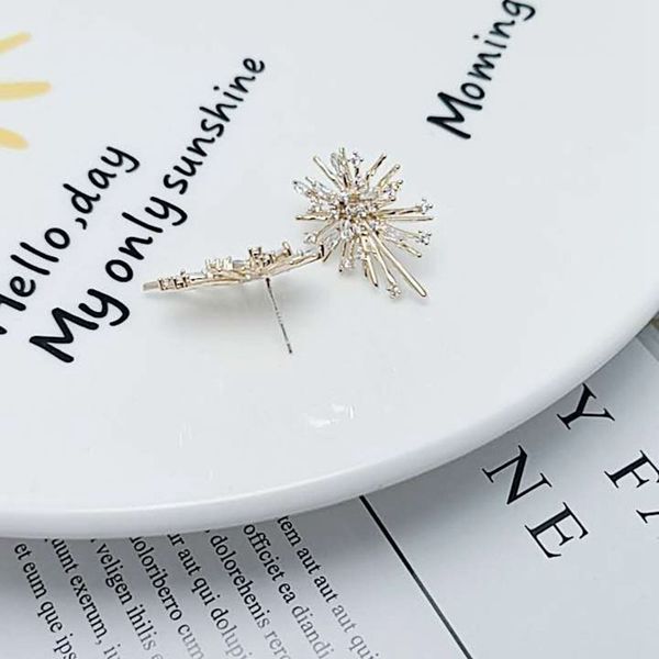 

perfect relationship earrings female korean temperament fireworks earrings high-end electroplating real gold color-retaining super-flash, White