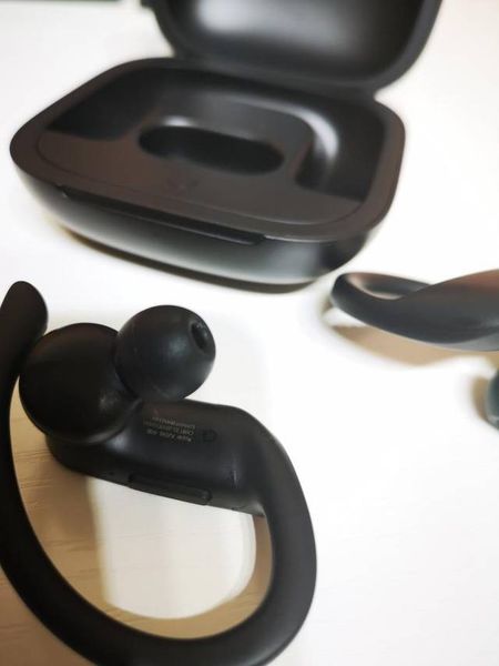 

2019 wirele power pro earphone ear hook w1 bluetooth head et brand new bluetooth eardphone with charge ca e tw earphone