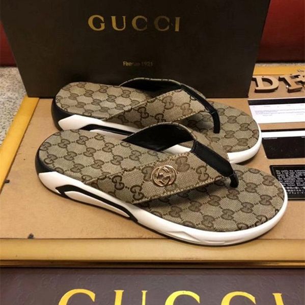 

19ss luxury brand Women Leather Slippers flip flops Designer Slippers Metal chains Summer sandals Beach Shoes fashion slippers with box