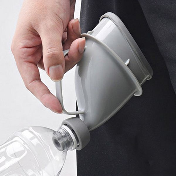 

1pc portable travel urinal car handle urine bottle urinal funnel tube outdoor camp urination device stand up & pee toilet