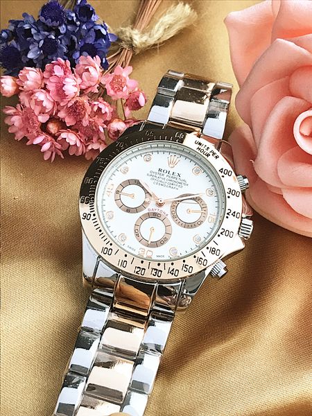 

2020 famous design fashion women watch gold silver stainless steel quartz watches woman watch business clock relogio li, Slivery;brown